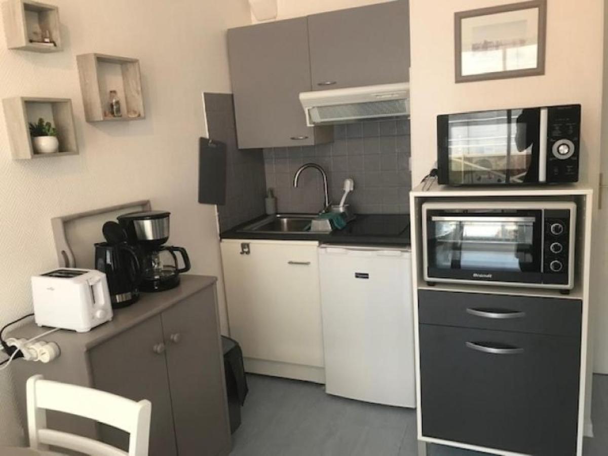 Studio Renove Avec Balcon A 100M De La Plage Et Piscine - 4 Personnes - Les Sables-D'Olonne - Fr-1-331-204 Exterior foto